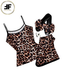 لباس خواب زنانه ست تاپ و شلوارک طرح پلنگی قهوه ای